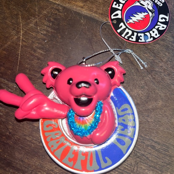 Bags wallets and more vintage luxury designer. Live sale.  Like to be notified - Picture 13 of 17